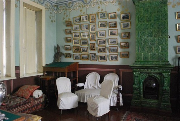 Дом-музей ильи репина краевед. Дом музей ильи. Дом музей ильи. Сагурамо тбилиси грузия. Село ширяево музей репина.