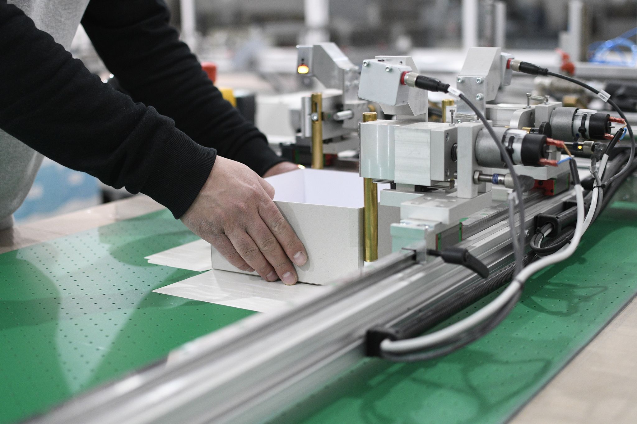 ვის შევუკვეთოთ სასაჩუქრე ყუთები საახალწლოდ? - ქართული კომპანია, რომელმაც ბაზარზე ახალი რეალობა შექმნა